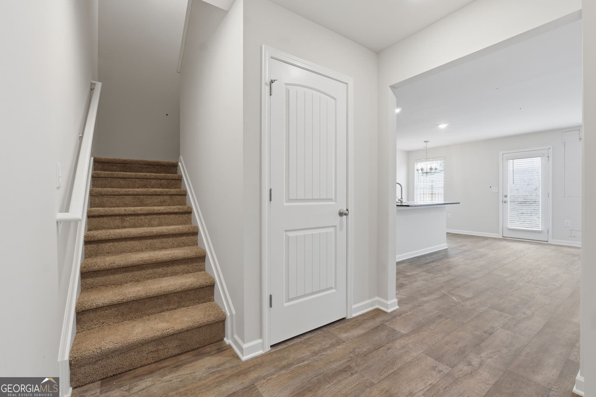 3 bedroom, 2.5 bathroom, 1,579 sq ft townhouse for sale at 232 Norchester Avenue, Hogansville, GA 30230 — photo 5