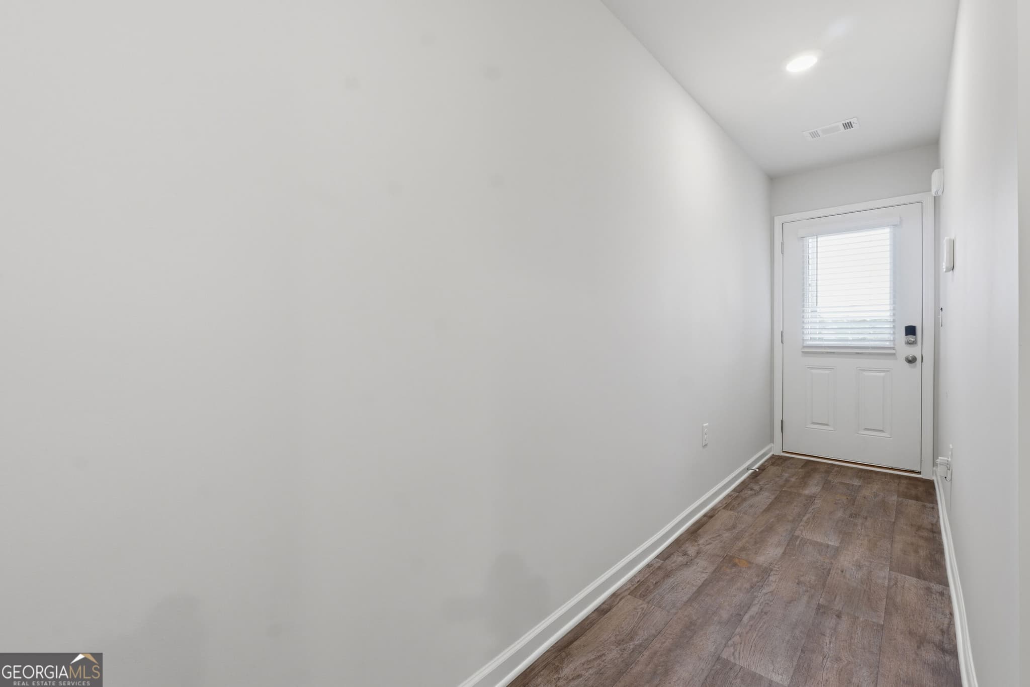 3 bedroom, 2.5 bathroom, 1,579 sq ft townhouse for sale at 232 Norchester Avenue, Hogansville, GA 30230 — photo 4