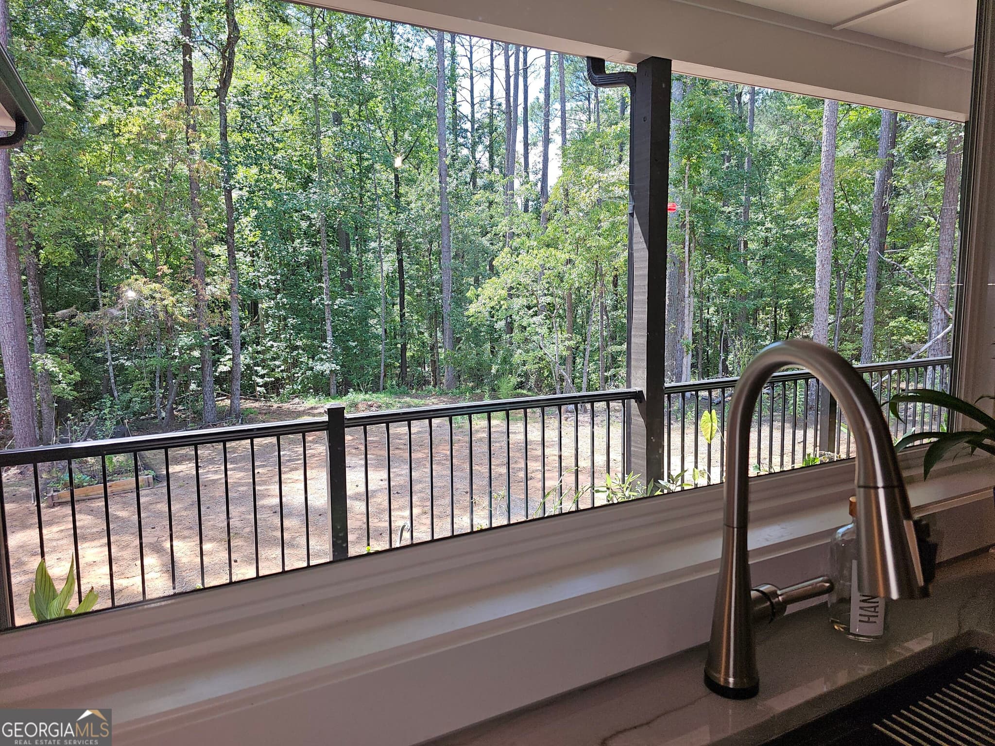 4 bedroom, 3.5 bathroom, 3,497 sq ft single family residence for rent at 10490 Rivertown Road, Chattahoochee Hills, GA 30213 for $4,500 a month — photo 9