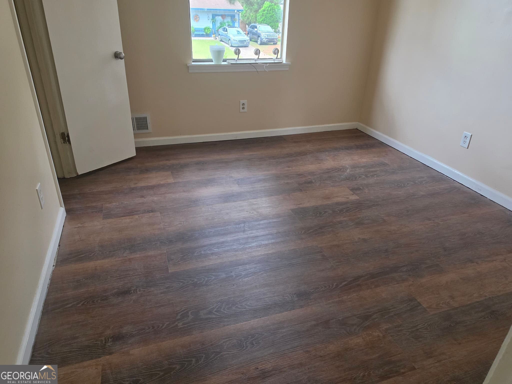 3 bedroom, 2 bathroom, 1,290 sq ft single family residence for rent at 3567 Homeward Trail, Ellenwood, GA 30294 for $2,000 a month — photo 6