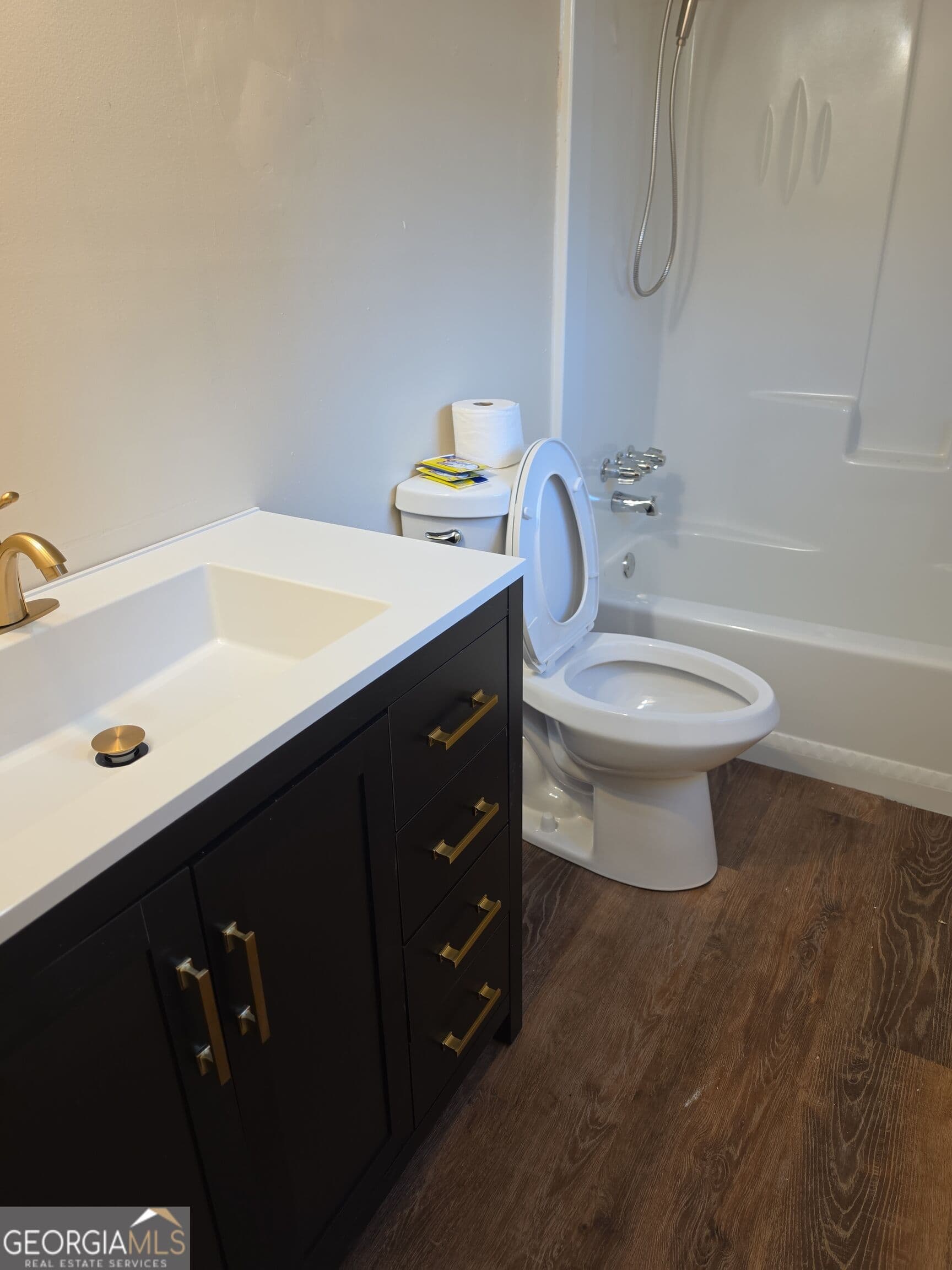 3 bedroom, 2 bathroom, 1,290 sq ft single family residence for rent at 3567 Homeward Trail, Ellenwood, GA 30294 for $2,000 a month — photo 9
