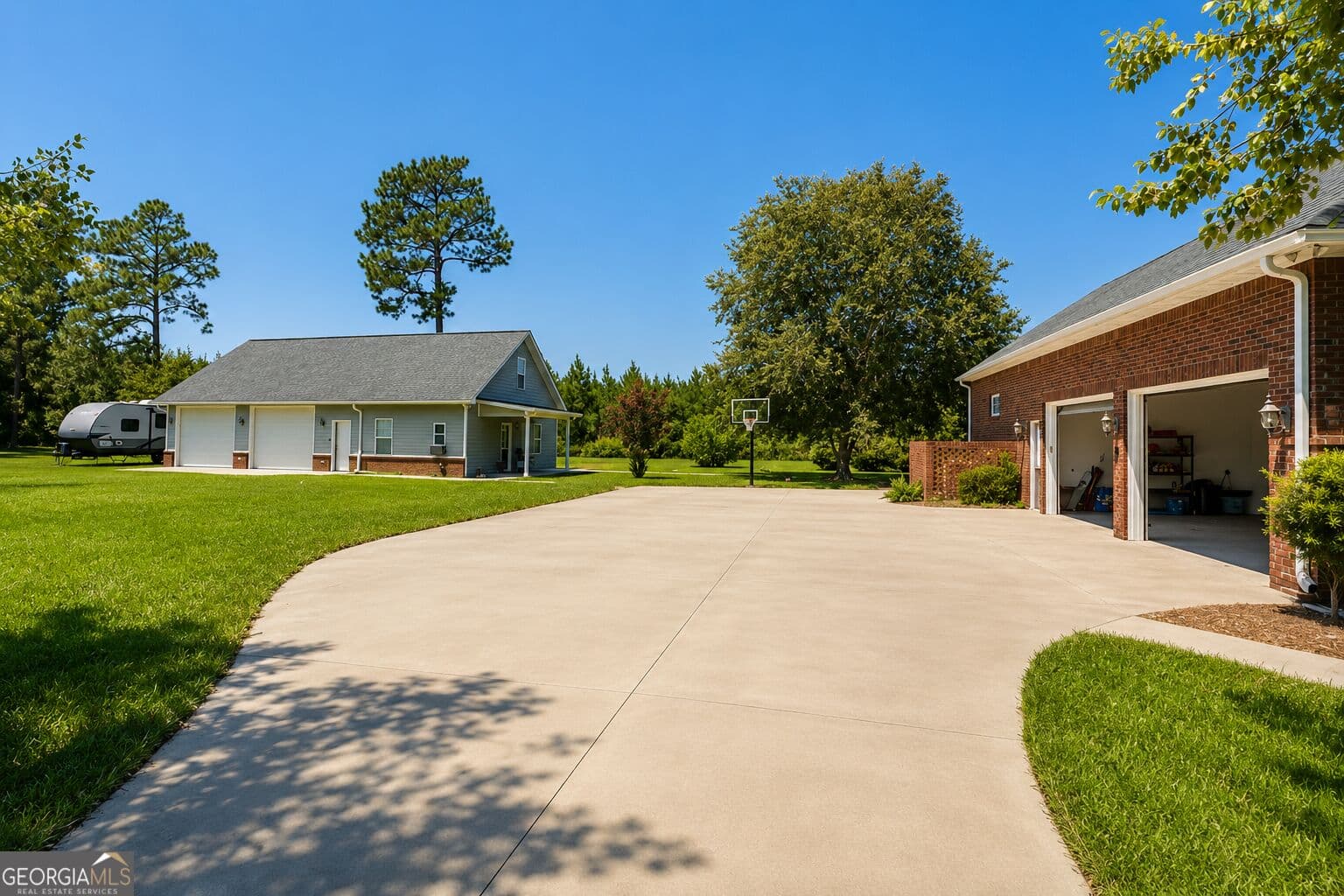 4 bedroom, 3.5 bathroom, 2,541 sq ft single family residence under contract at 90 Crosby Lane, Homerville, GA 31634 — photo 7
