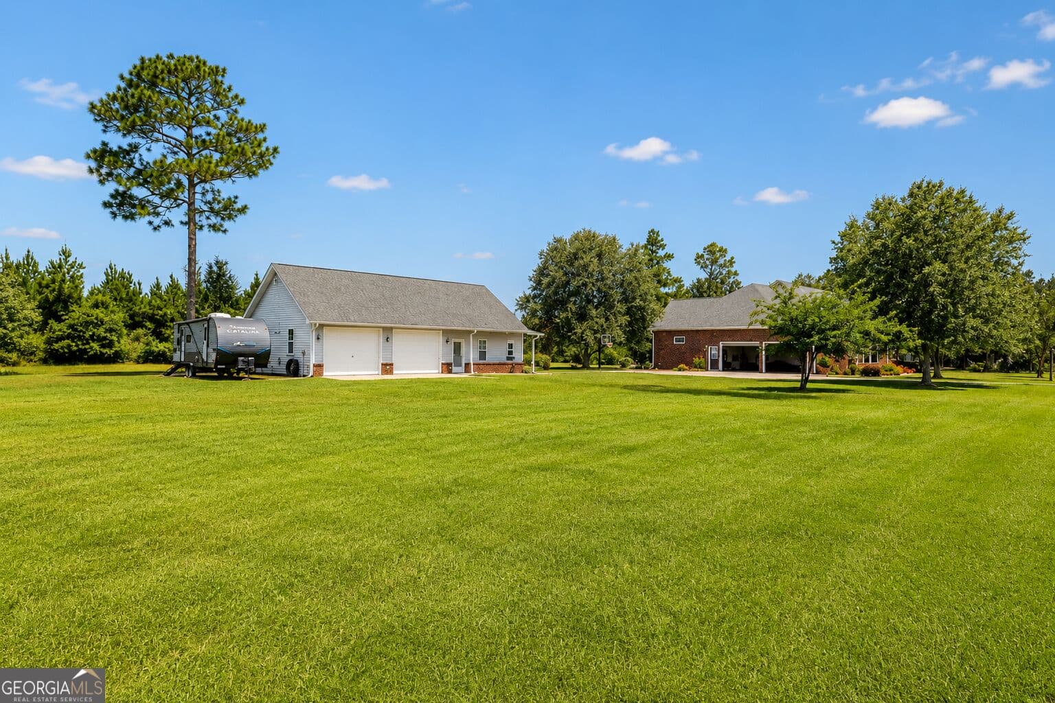 4 bedroom, 3.5 bathroom, 2,541 sq ft single family residence under contract at 90 Crosby Lane, Homerville, GA 31634 — photo 8