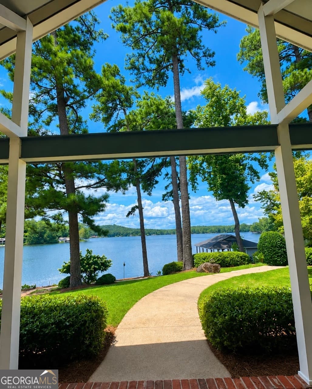 4 bedroom, 4.5 bathroom, 3,332 sq ft single family residence for sale at 275 LEE ROAD 897, Salem, AL 36874 — photo 5