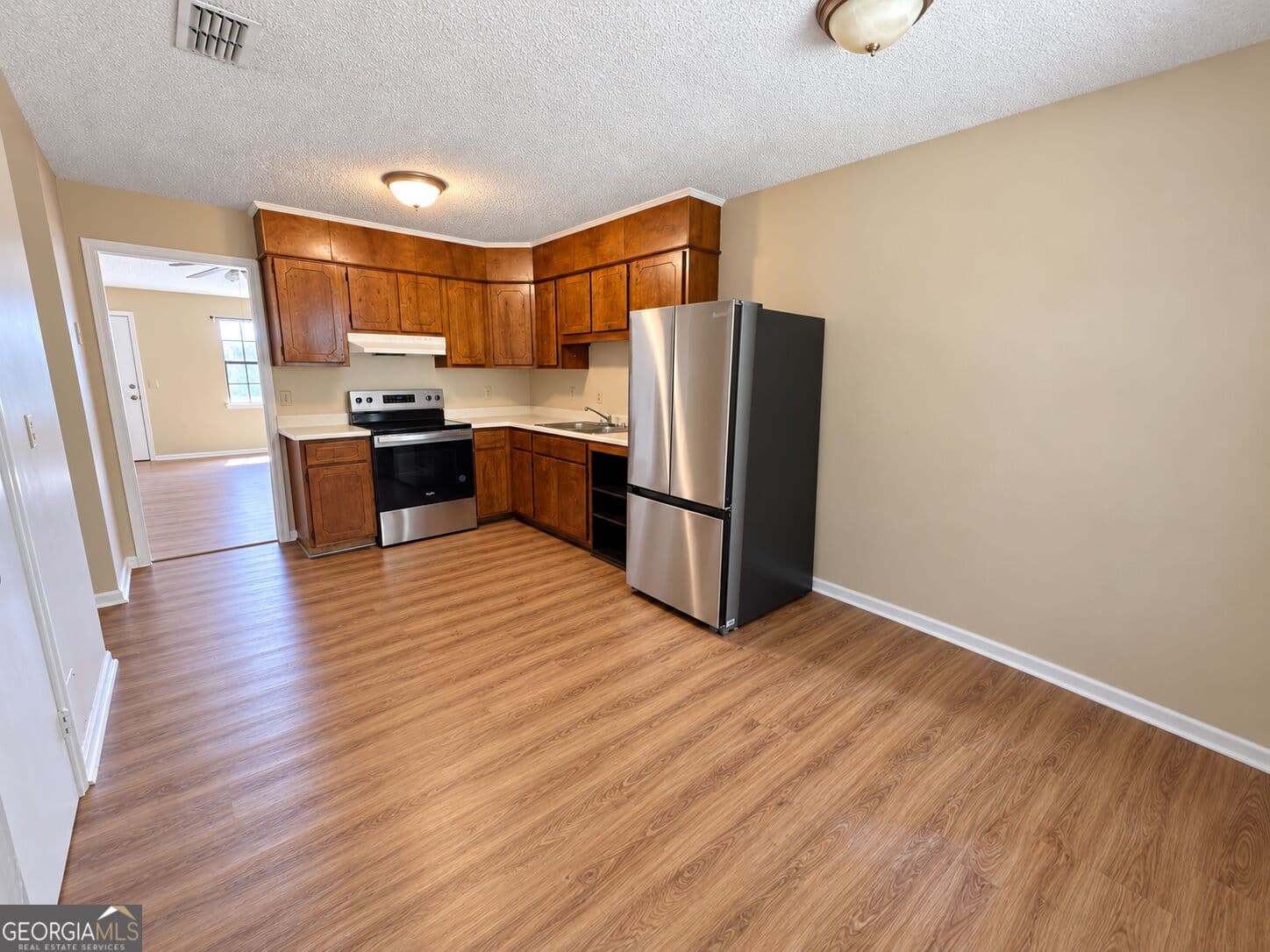 3 bedroom, 2 bathroom, 1,152 sq ft duplex for rent at 100 Clarks Bluff Road, Kingsland, GA 31548 for $1,550 a month — photo 5