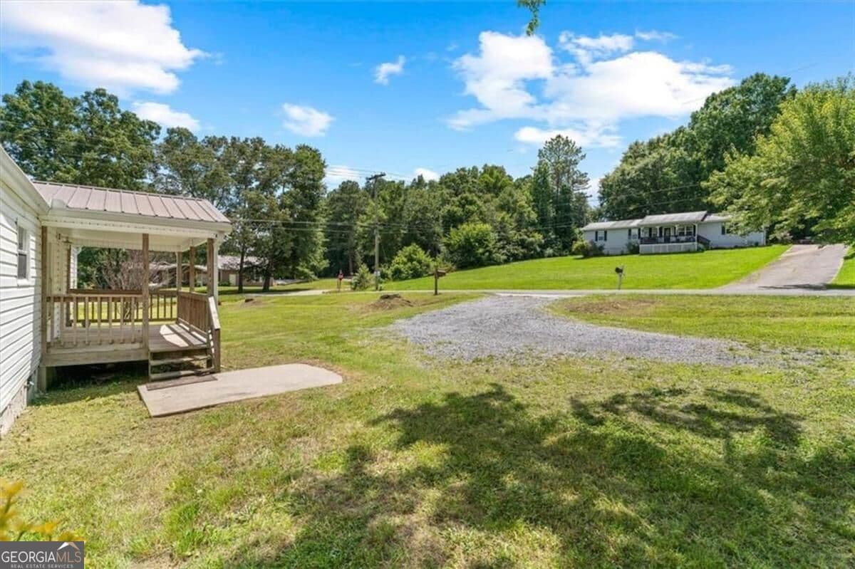 3 bedroom, 2 bathroom, 1,344 sq ft manufactured home,single family residence for sale at 109 Webb Drive, Calhoun, GA 30701 — photo 2
