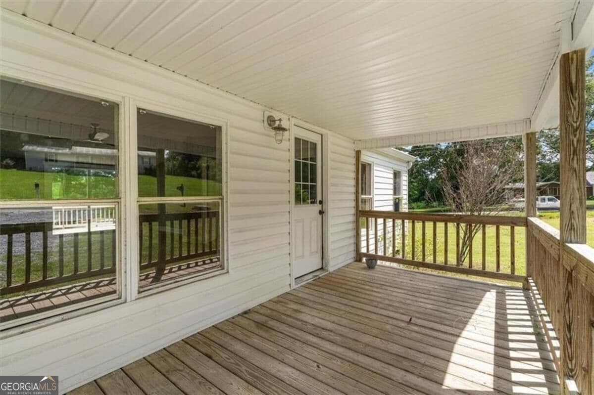 3 bedroom, 2 bathroom, 1,344 sq ft manufactured home,single family residence for sale at 109 Webb Drive, Calhoun, GA 30701 — photo 3