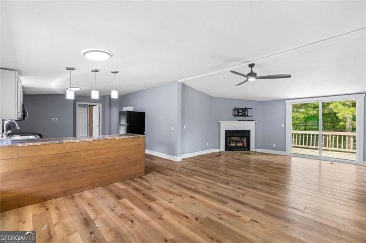 3 bedroom, 2 bathroom, 1,344 sq ft manufactured home,single family residence for sale at 109 Webb Drive, Calhoun, GA 30701 — photo 4