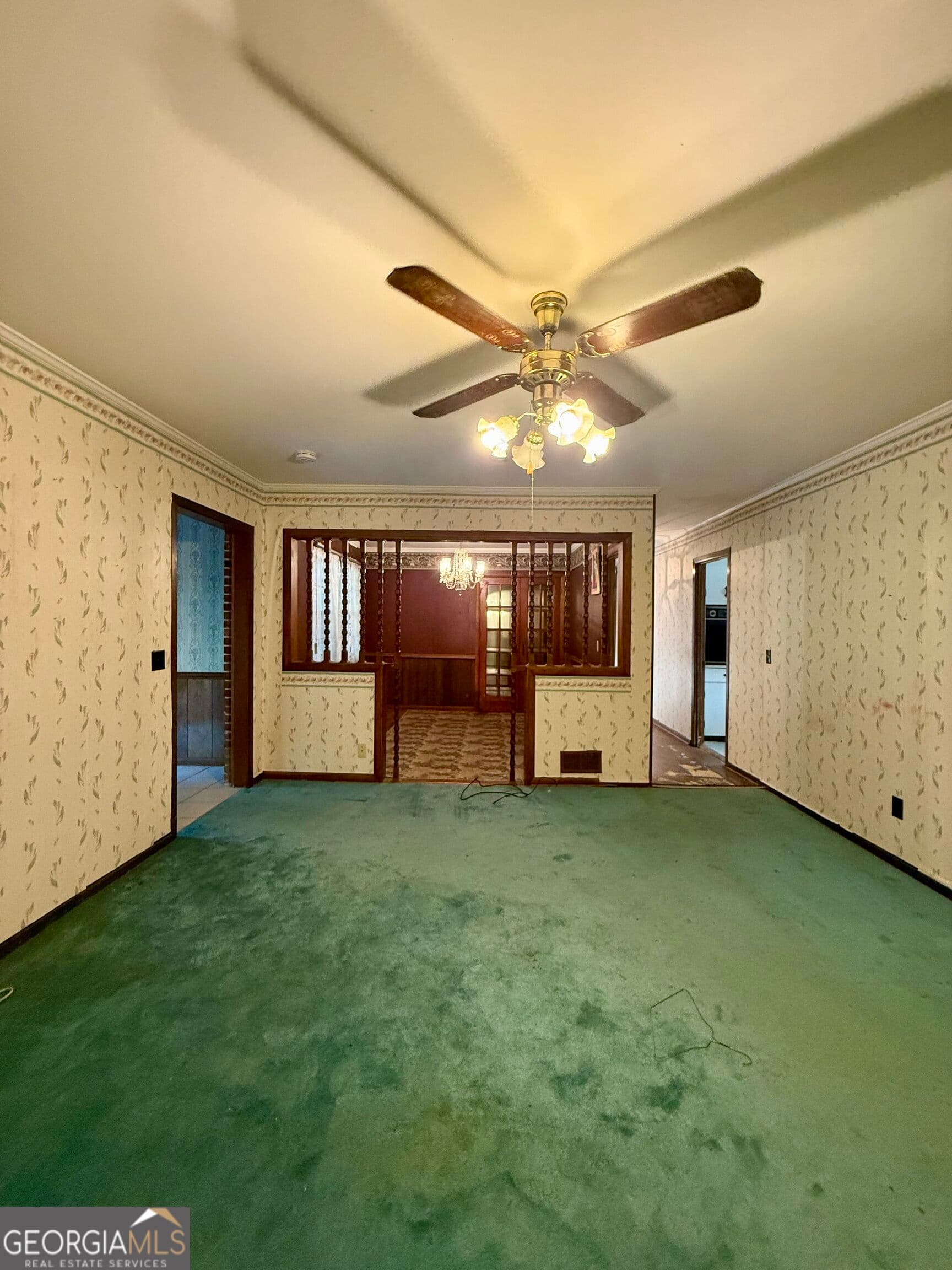 3 bedroom, 2 bathroom, 2,782 sq ft single family residence for sale at 910 W Ogeechee Street, Sylvania, GA 30467 — photo 5