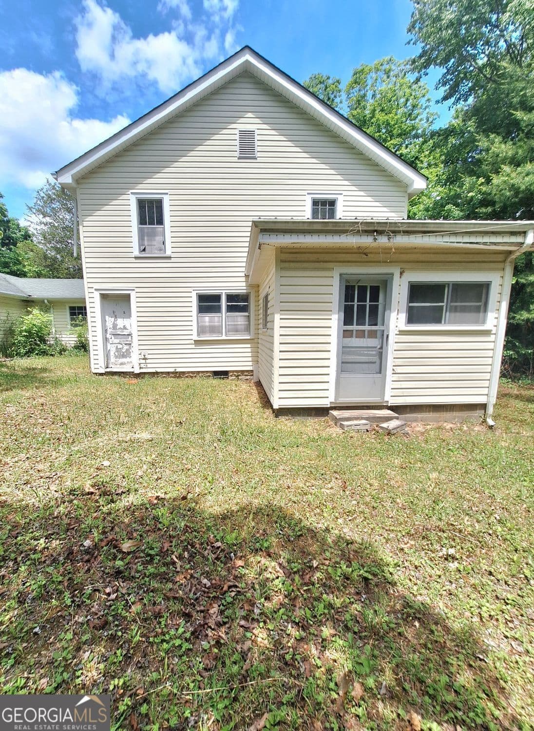 4 bedroom, 2 bathroom, 2,016 sq ft single family residence for sale at 333 Lickskillet Road, Epworth, GA 30541 — photo 5