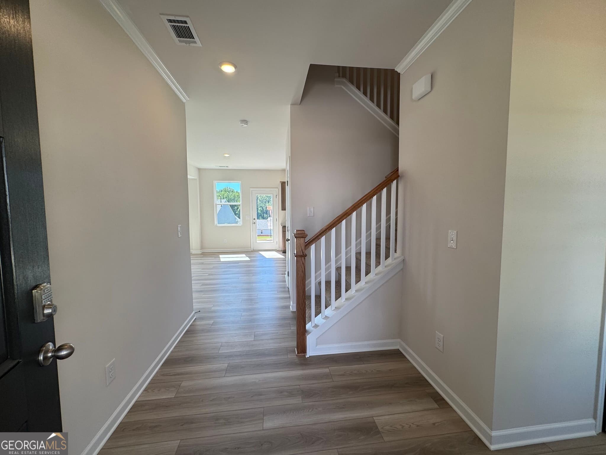 4 bedroom, 2.5 bathroom, 1,714 sq ft single family residence for sale at 357 Bloomfield Circle, Canton, GA 30114 — photo 2