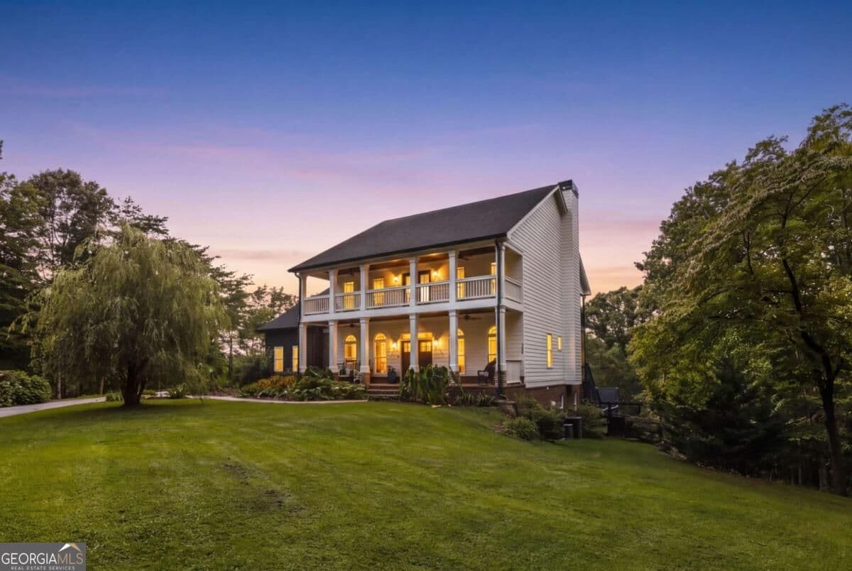 9 bedroom, 7 bathroom, 6,937 sq ft farm for sale at 1141 Addington Lane, Waleska, GA 30183