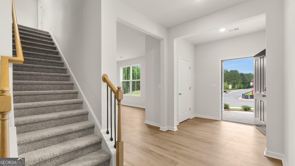 5 bedroom, 3 bathroom, 3,611 sq ft single family residence for sale at 3109 Hallsley Drive, South Fulton, GA 30349 — photo 3