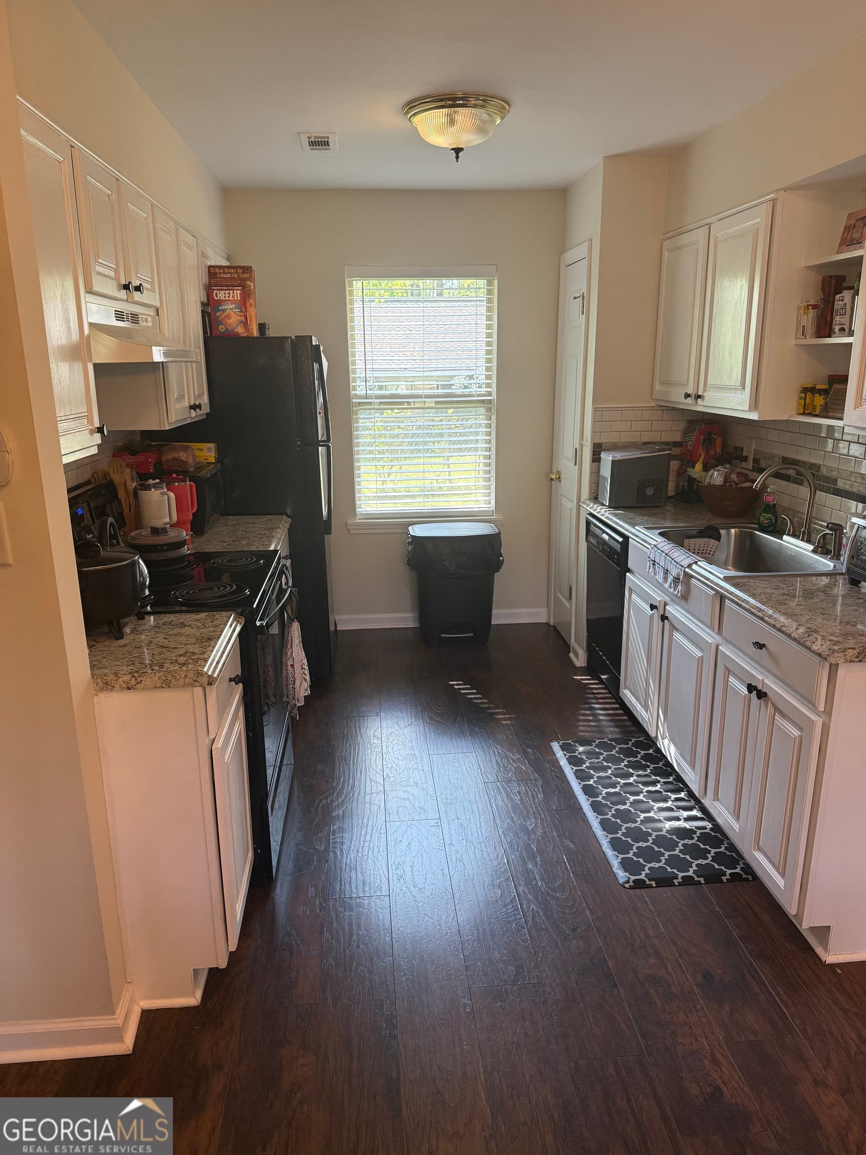 3 bedroom, 2 bathroom, 1,096 sq ft single family residence for sale at 245 Teaver Road, Lagrange, GA 30240 — photo 4