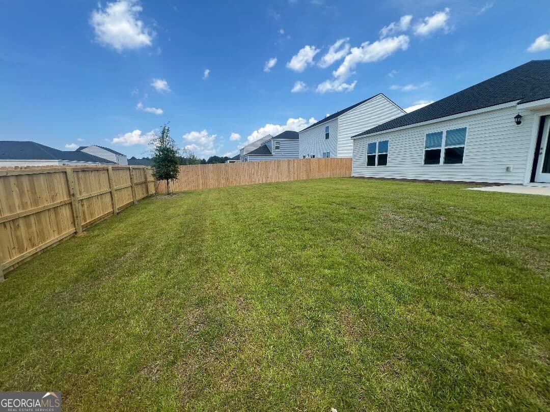 4 bedroom, 2 bathroom, 1,497 sq ft single family residence for sale at 201 Birdsill Street, Statesboro, GA 30461 — photo 3