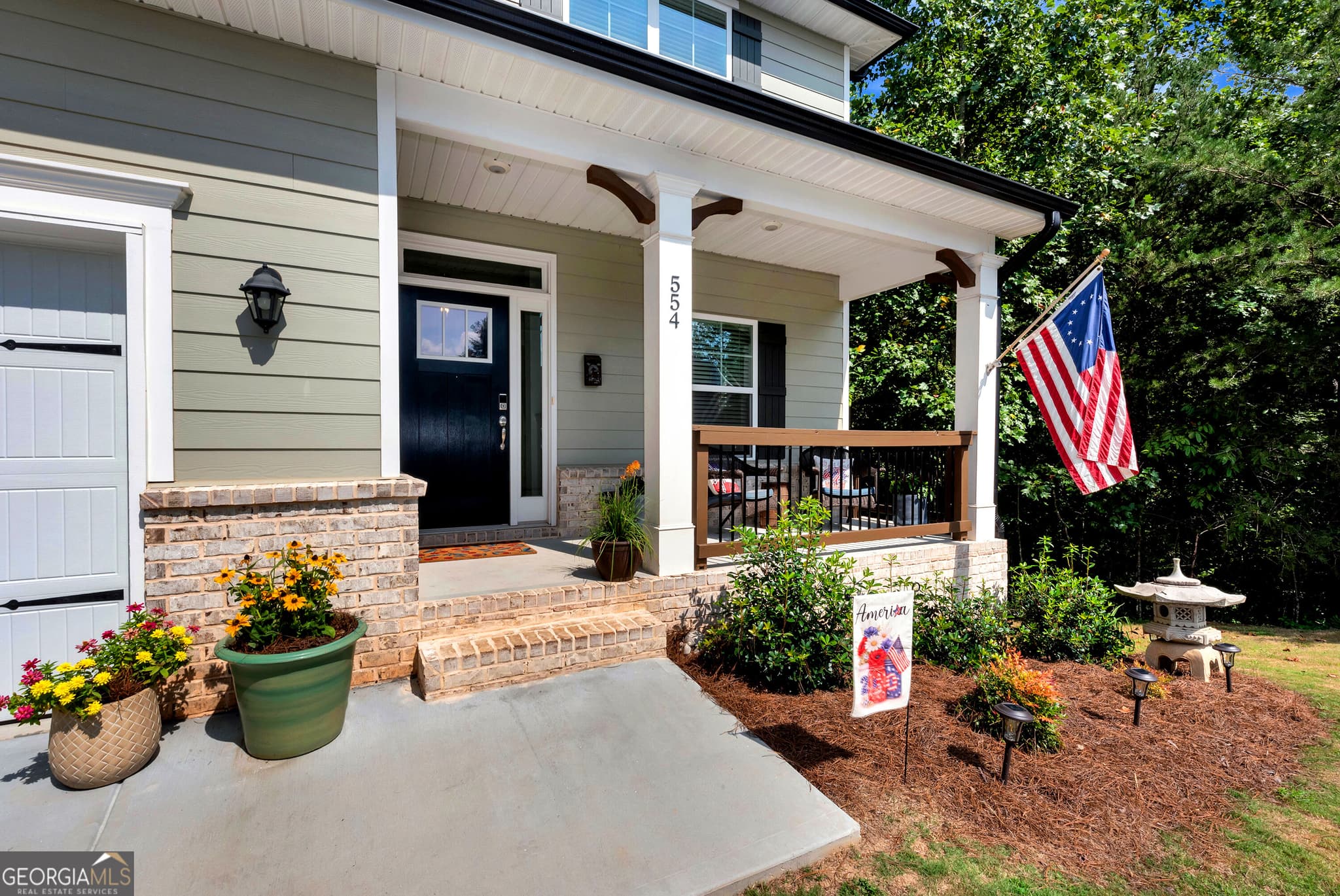 5 bedroom, 3.5 bathroom, 3,213 sq ft single family residence for sale at 554 Wauka, Demorest, GA 30535 — photo 2