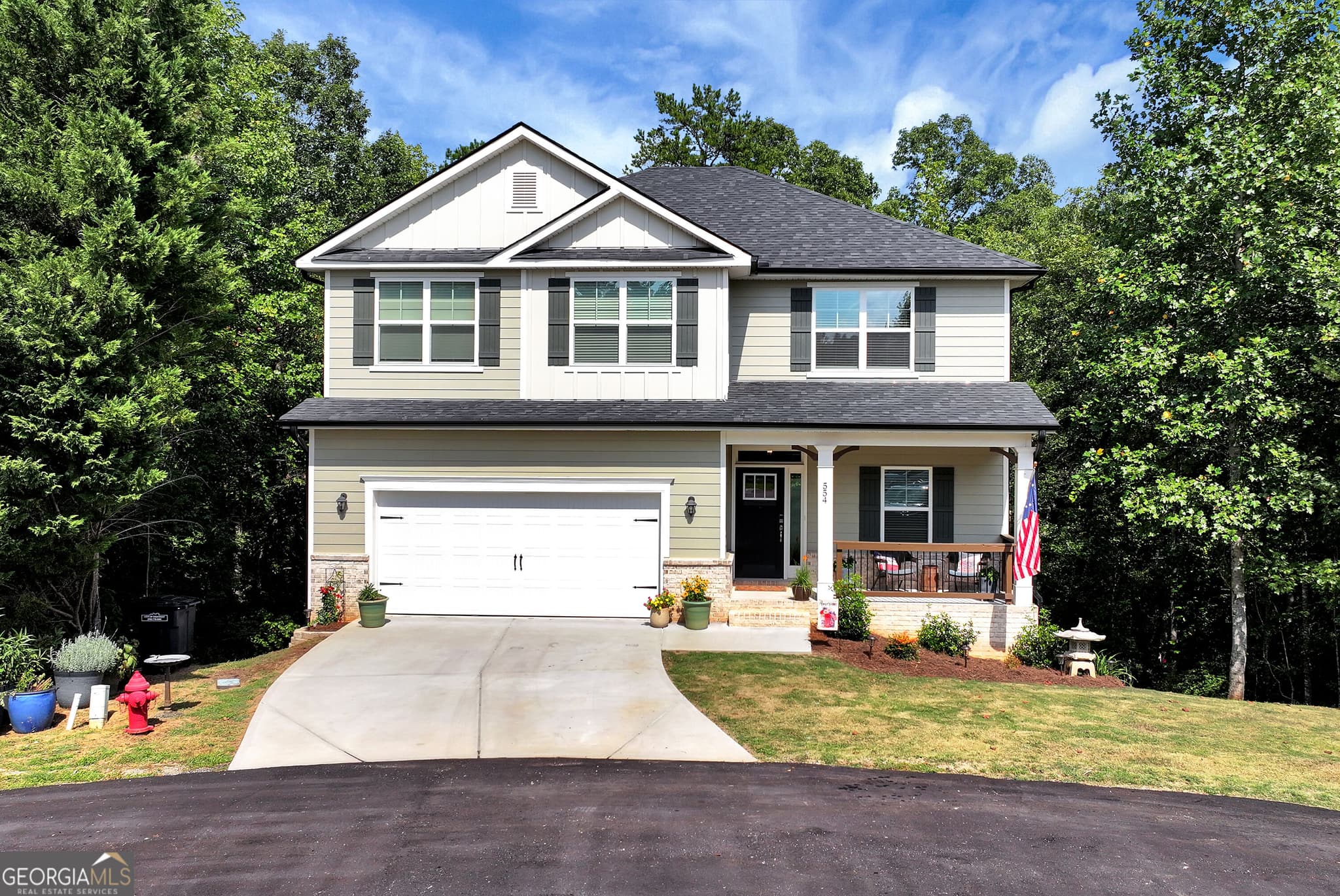 5 bedroom, 3.5 bathroom, 3,213 sq ft single family residence for sale at 554 Wauka, Demorest, GA 30535