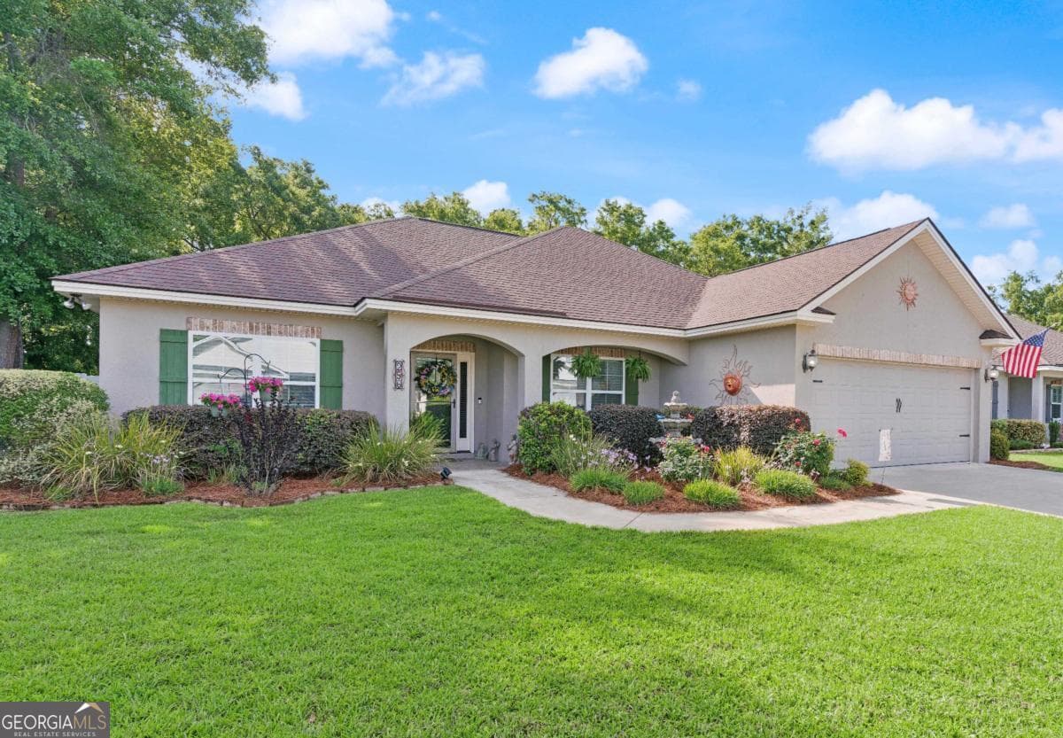 4 bedroom, 2 bathroom, 1,900 sq ft single family residence sold at 256 Long Way, Brunswick, GA 31523