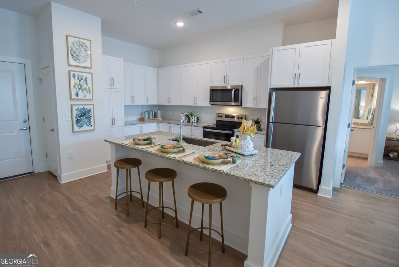 2 bedroom, 2 bathroom, 1,125 sq ft apartment for rent at 2620 Mall of Georgia Boulevard 2217, Buford, GA 30519 for $2,005 a month — photo 7