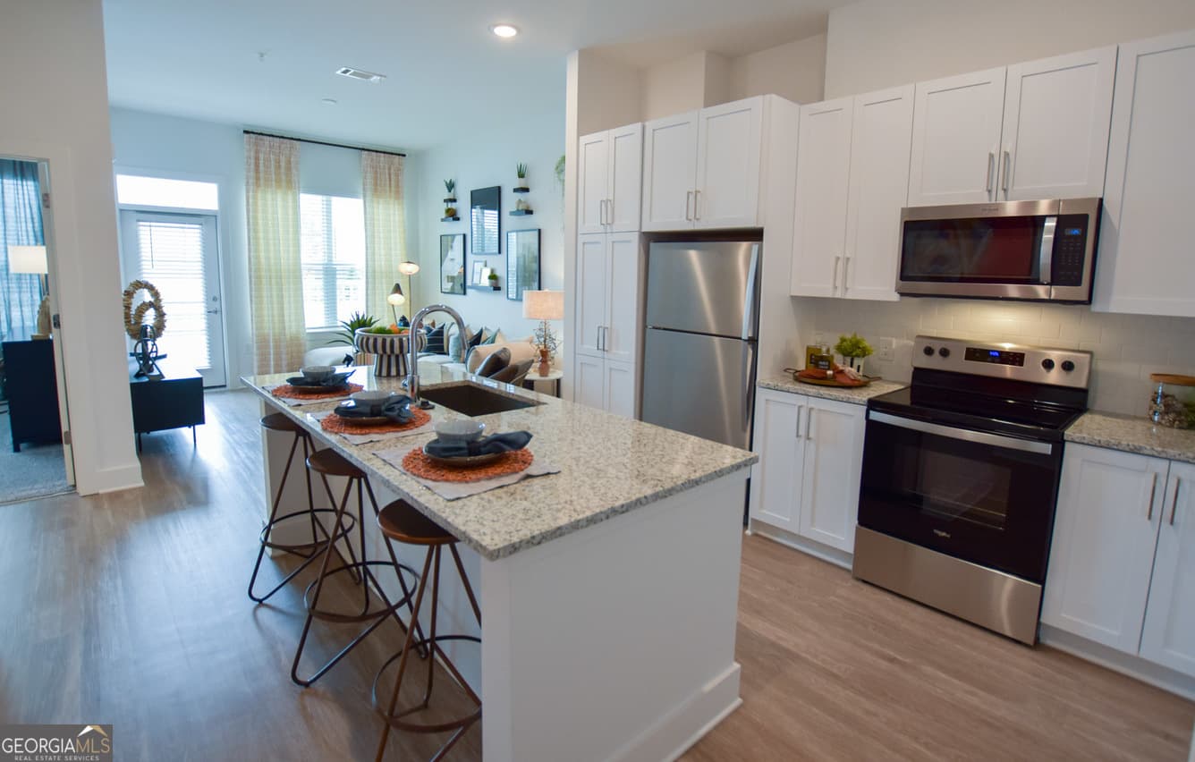 2 bedroom, 2 bathroom, 1,125 sq ft apartment for rent at 2620 Mall of Georgia Boulevard 2217, Buford, GA 30519 for $2,005 a month — photo 3