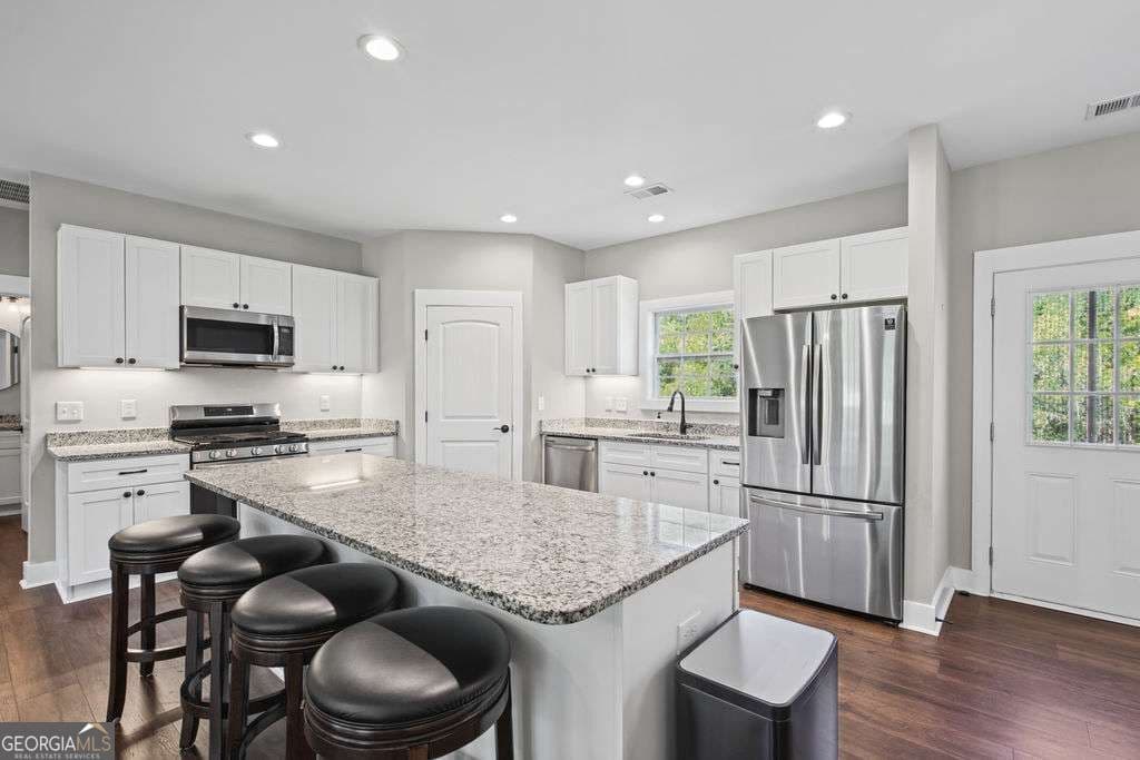3 bedroom, 2 bathroom, 1,800 sq ft single family residence for sale at 161 Roscoe Collette Road, Dawsonville, GA 30534 — photo 9
