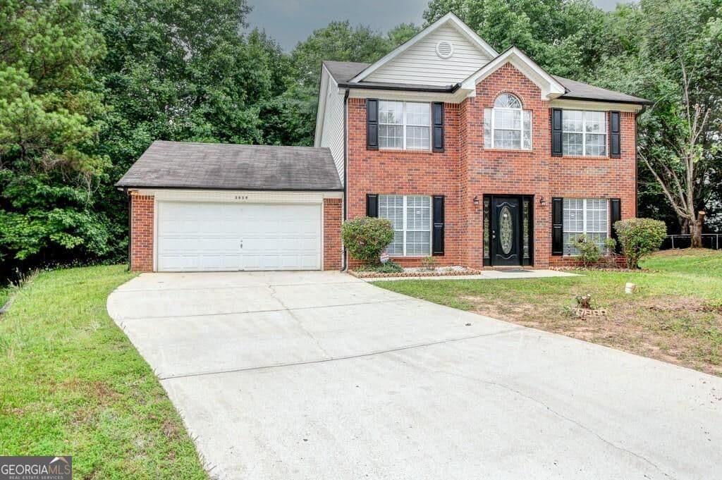 4 bedroom, 2.5 bathroom, 2,028 sq ft single family residence for sale at 3614 Summit Pines, Decatur, GA 30034 — photo 2