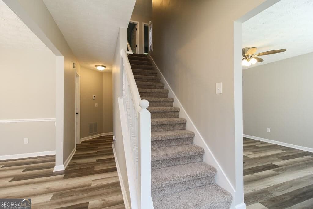 4 bedroom, 2.5 bathroom, 2,028 sq ft single family residence for sale at 3614 Summit Pines, Decatur, GA 30034 — photo 5