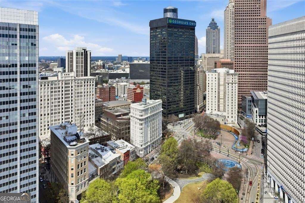 1 bedroom, 1 bathroom, 465 sq ft condominium for sale at 32 Peachtree Street 1102, Atlanta, GA 30303 — photo 4