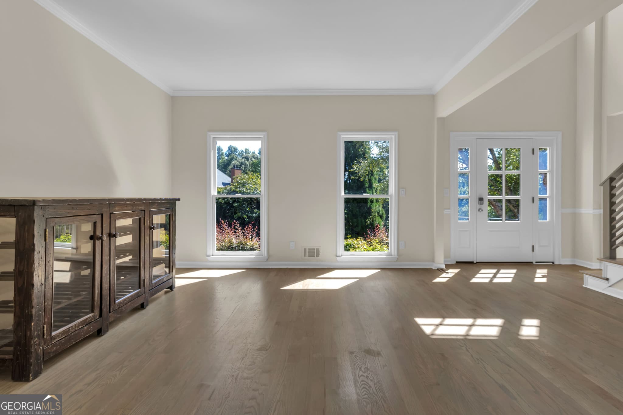 4 bedroom, 3.5 bathroom, 3,737 sq ft single family residence for sale at 3601 NE Hampstead Lane, Roswell, GA 30075 — photo 7