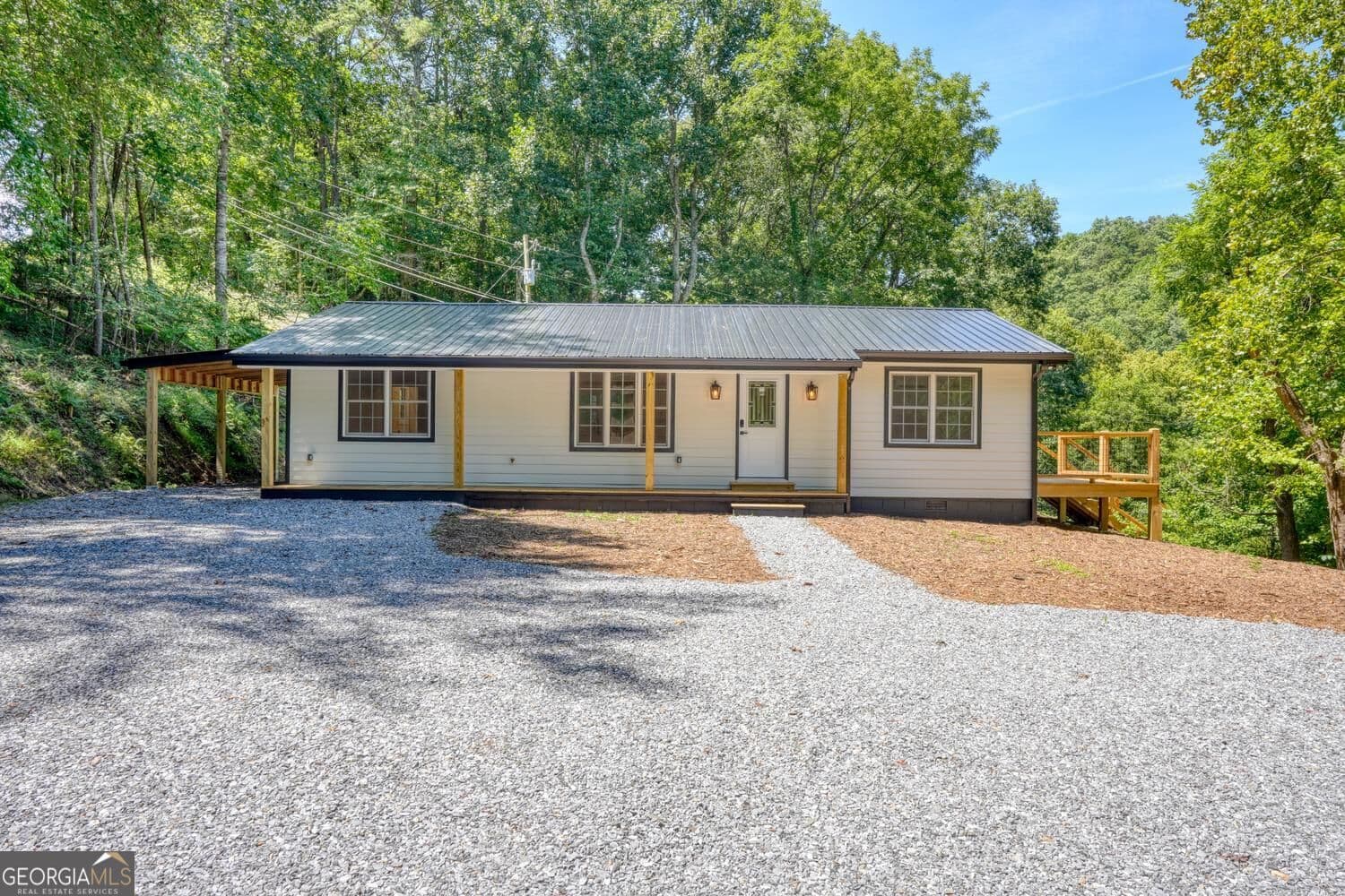 3 bedroom, 2.5 bathroom farm for sale at 6564 Crooked Creek Road, Young Harris, GA 30582 — photo 2