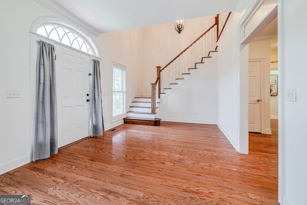 5 bedroom, 4.5 bathroom, 3,727 sq ft farm for sale at 25492 Ga Highway 129, Claxton, GA 30417 — photo 7