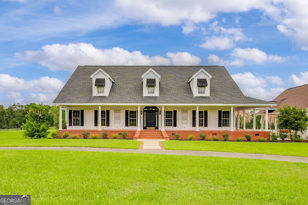 5 bedroom, 4.5 bathroom, 3,727 sq ft farm for sale at 25492 Ga Highway 129, Claxton, GA 30417