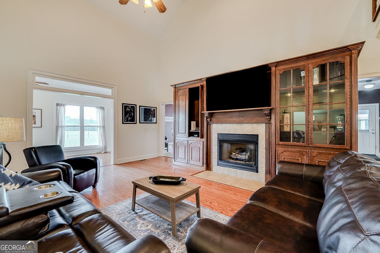5 bedroom, 4.5 bathroom, 3,727 sq ft farm for sale at 25492 Ga Highway 129, Claxton, GA 30417 — photo 10