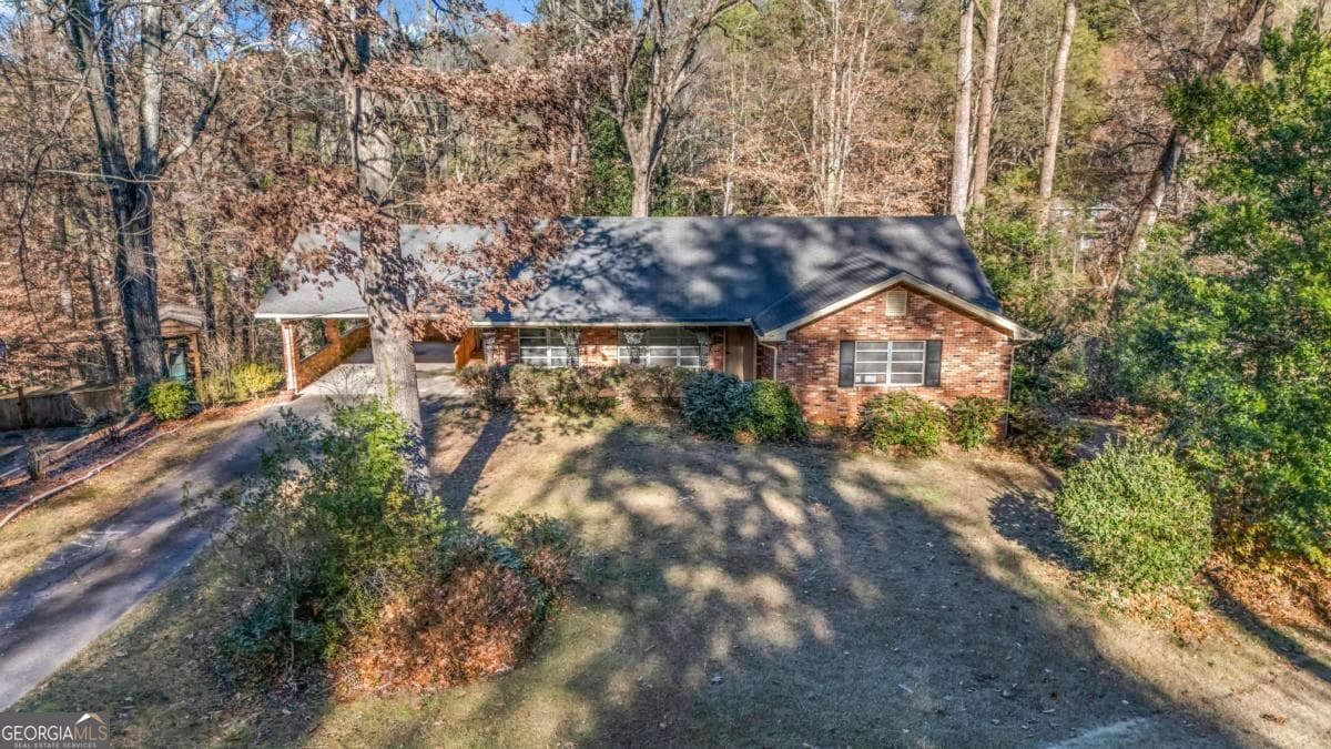 3 bedroom, 2 bathroom, 1,574 sq ft single family residence for sale at 2425 Melinda Court, Atlanta, GA 30345 — photo 1 of 23