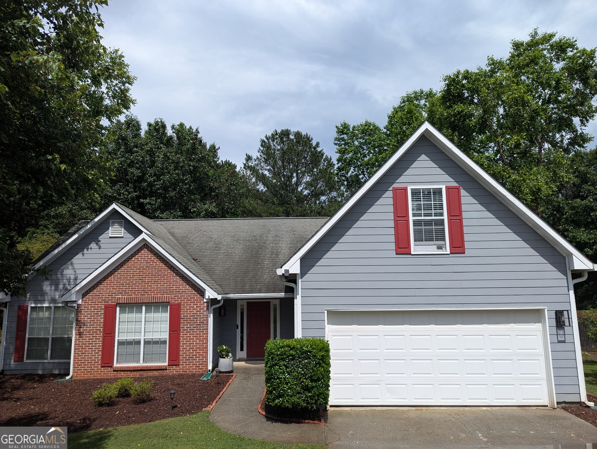 4 bedroom, 2 bathroom, 1,962 sq ft single family residence sold at 1333 Richland Creek Trail, Sugar Hill, GA 30518