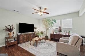 3 bedroom, 2.5 bathroom, 1,874 sq ft townhouse for sale at 1323 Brookmere Way, Cumming, GA 30040 — photo 7