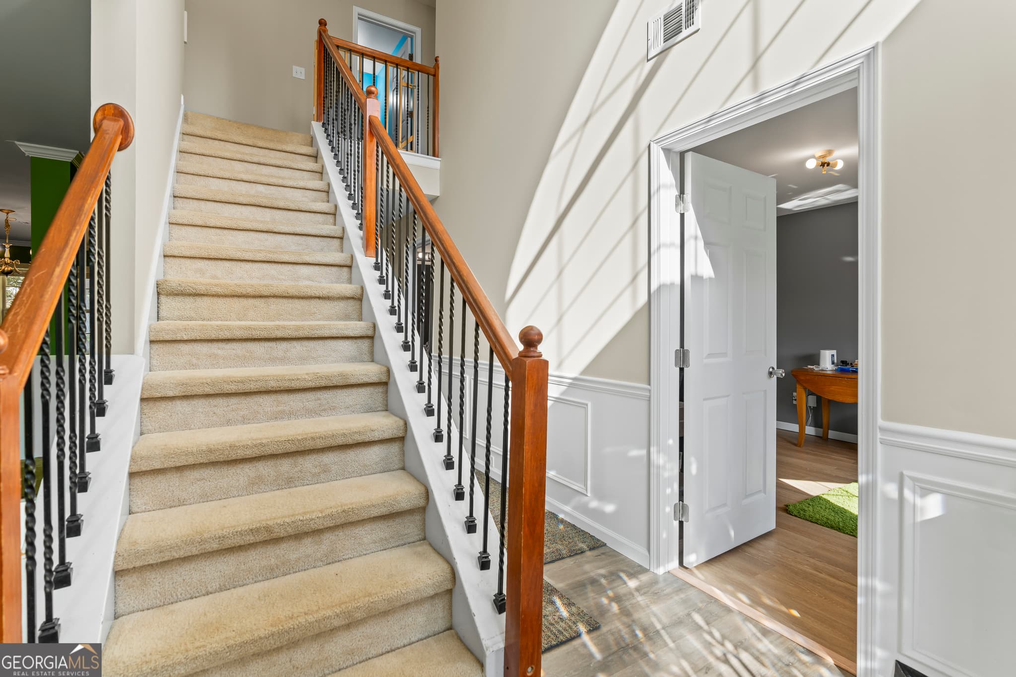 4 bedroom, 3 bathroom, 3,347 sq ft single family residence for sale at 1546 Evergreen Hollow Lane, Conyers, GA 30012 — photo 9