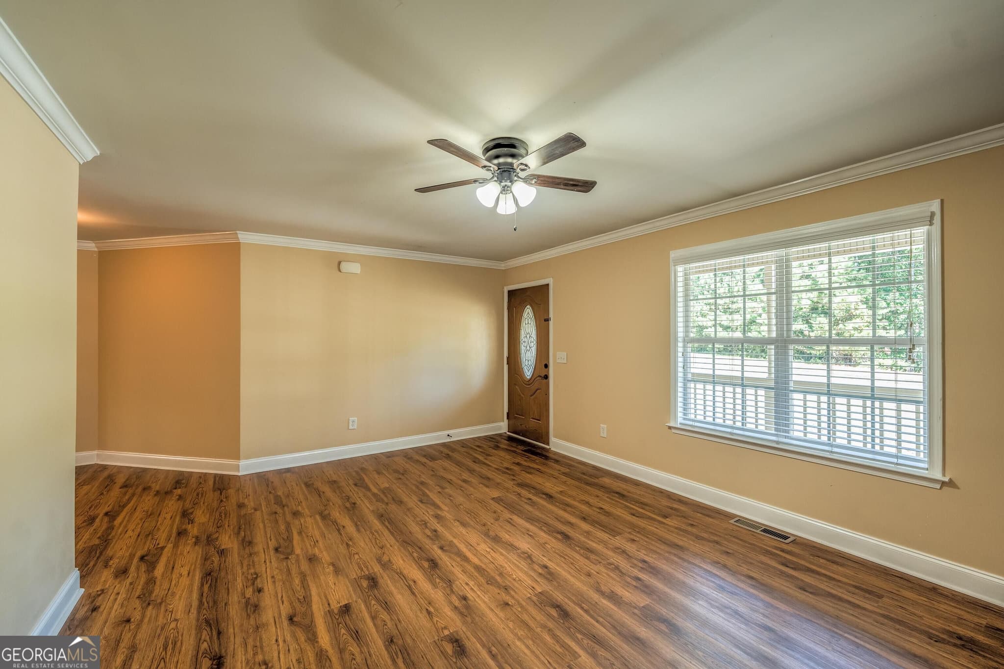 3 bedroom, 2.5 bathroom, 1,800 sq ft single family residence for sale at 5629 Bald Ridge Trail, Gainesville, GA 30506 — photo 6