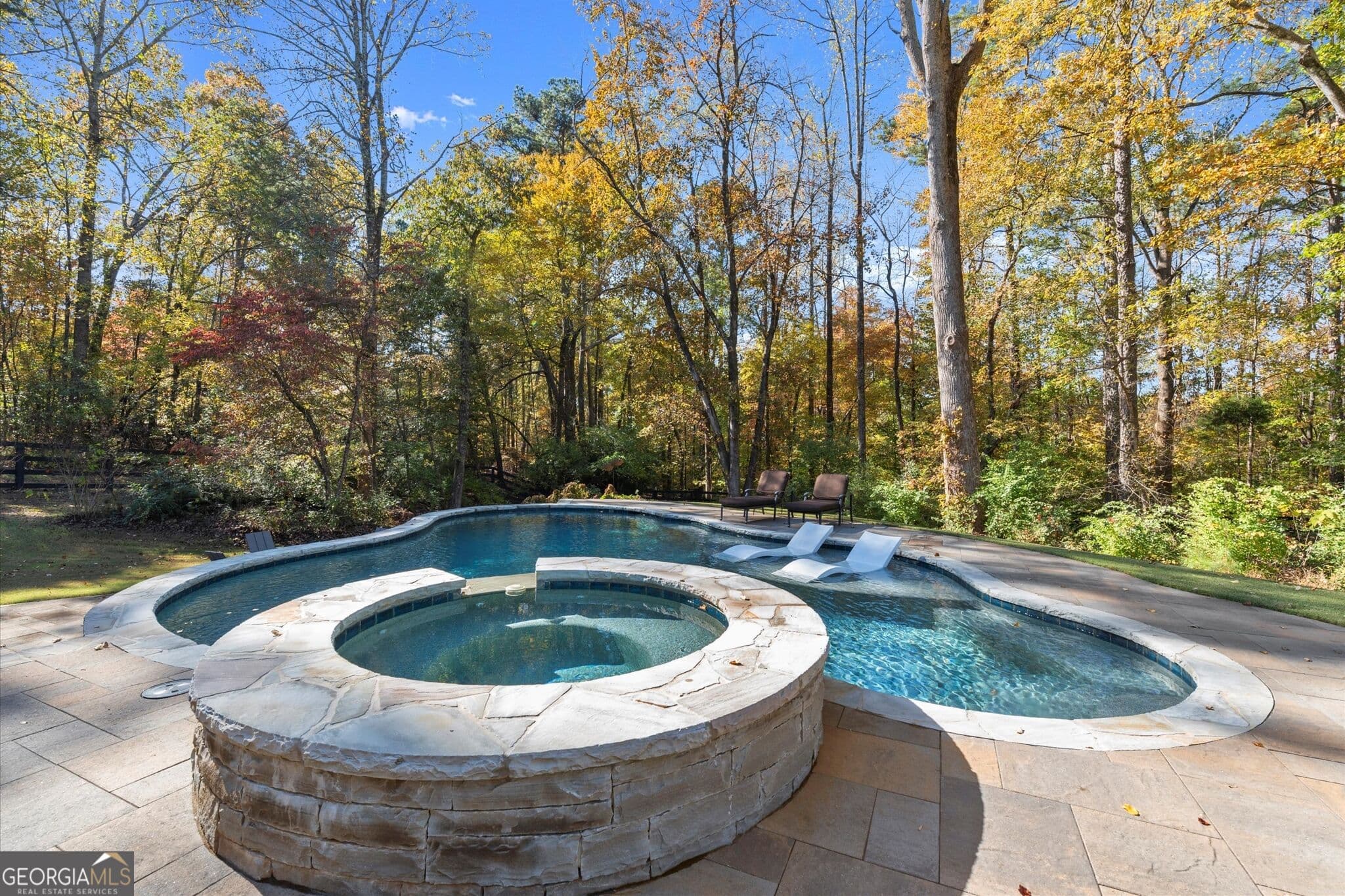 4 bedroom, 4.5 bathroom, 4,373 sq ft single family residence for sale at 441 Tanglewood Drive, Canton, GA 30115 — photo 6