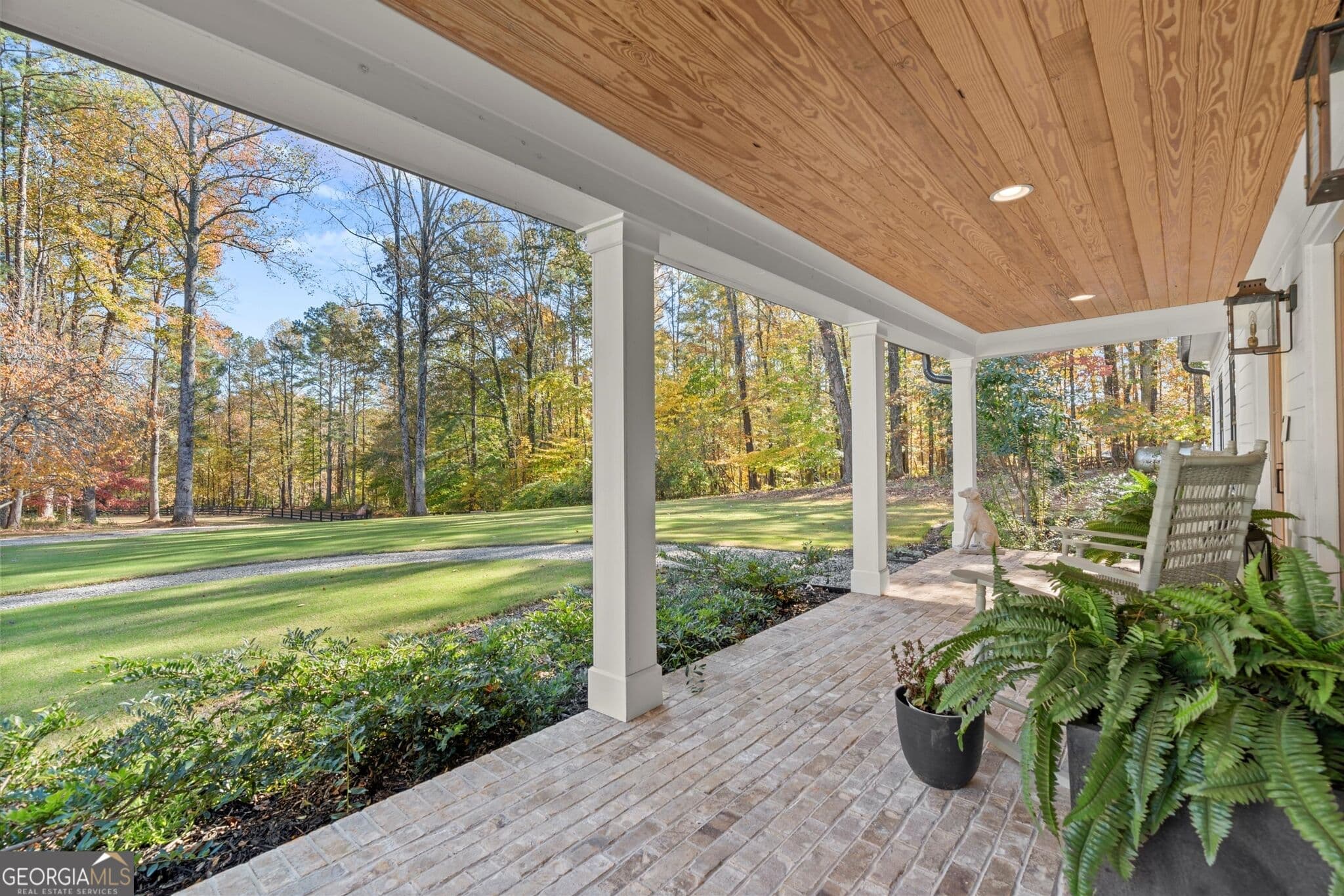 4 bedroom, 4.5 bathroom, 4,373 sq ft single family residence for sale at 441 Tanglewood Drive, Canton, GA 30115 — photo 4