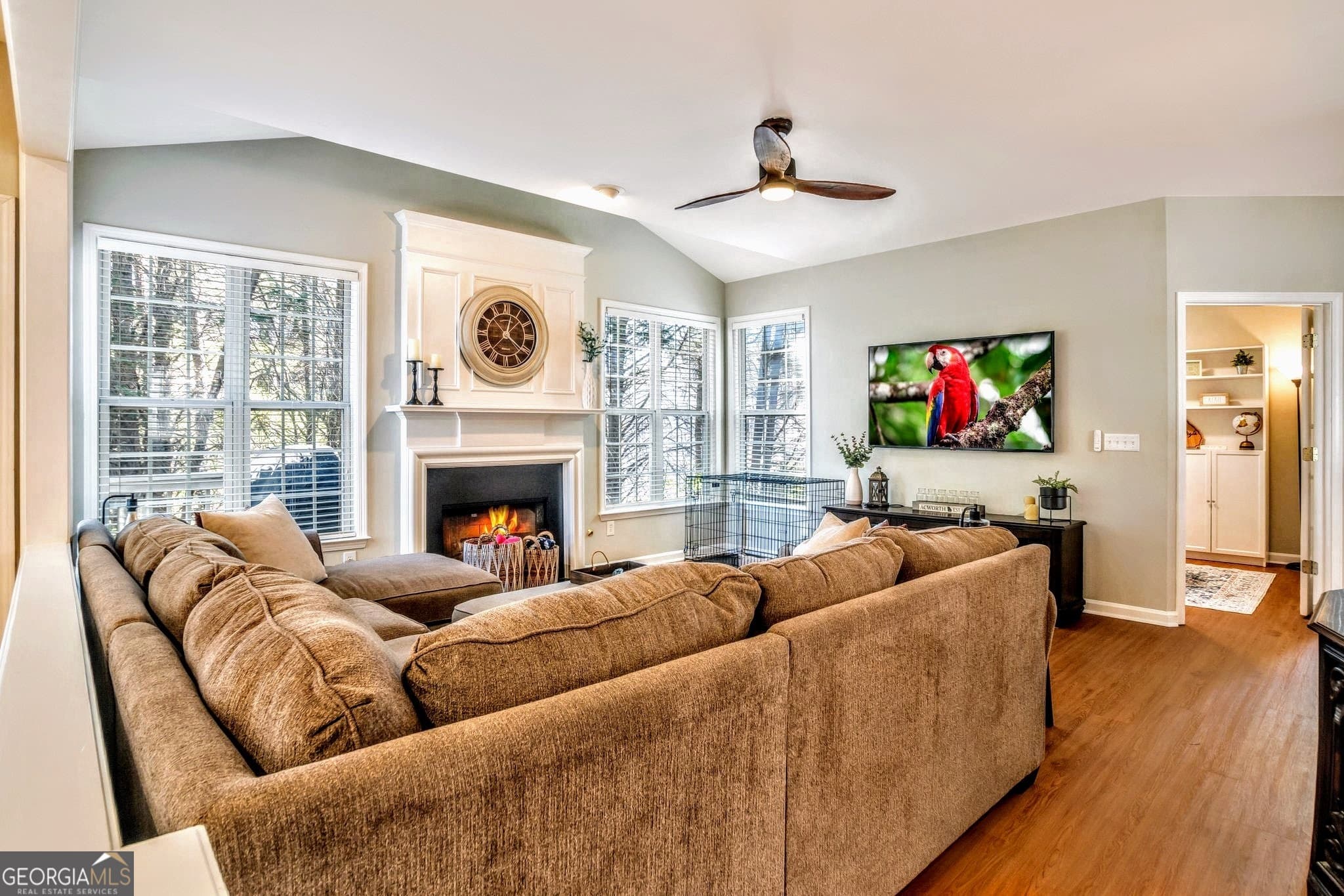 5 bedroom, 3.5 bathroom, 3,000 sq ft single family residence for rent at 4306 Sugar Maple Chse, Acworth, GA 30101 for $6,400 a month — photo 1 of 35