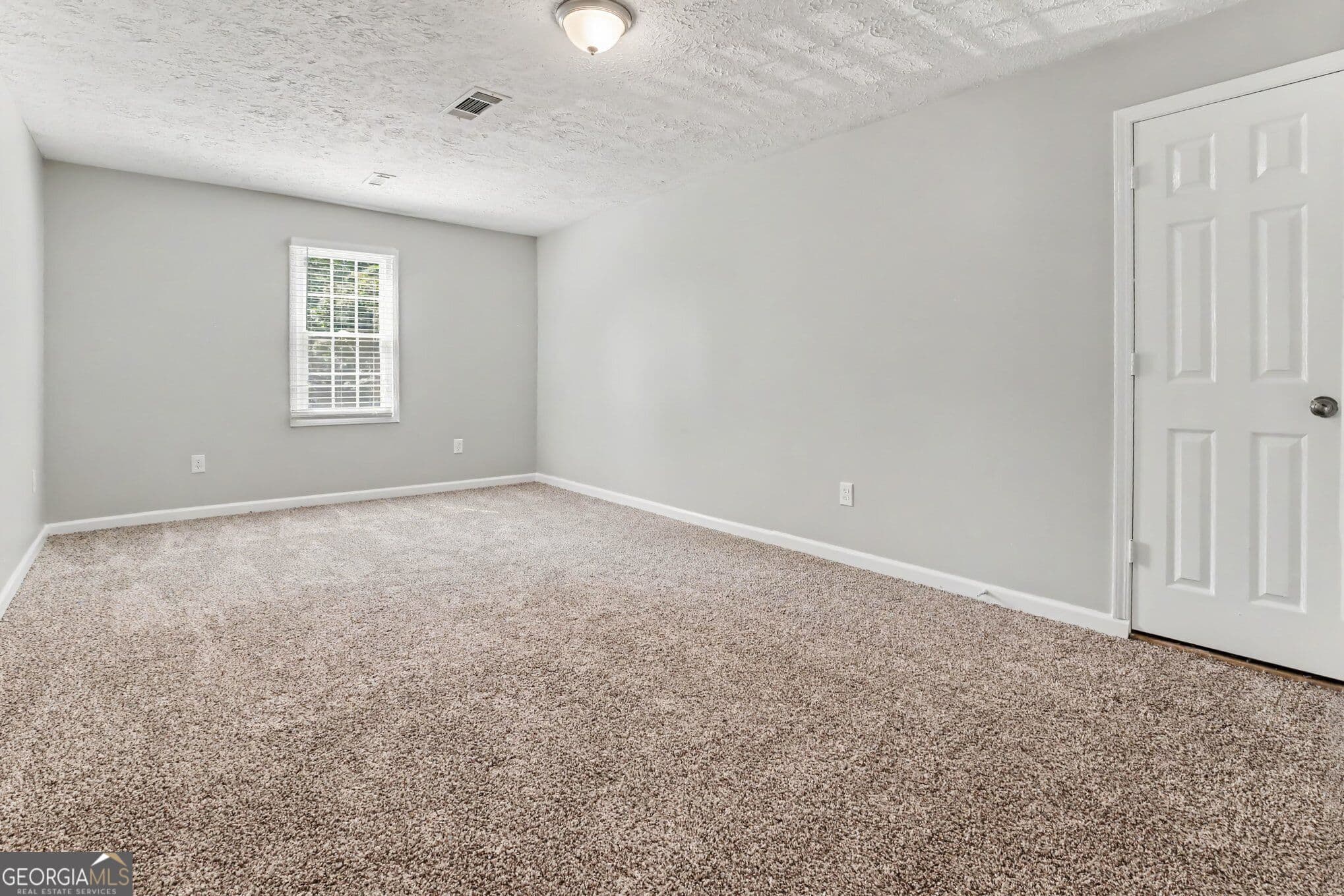 4 bedroom, 2.5 bathroom, 2,125 sq ft single family residence for sale at 108 Cabin Gate, Peachtree City, GA 30269 — photo 10