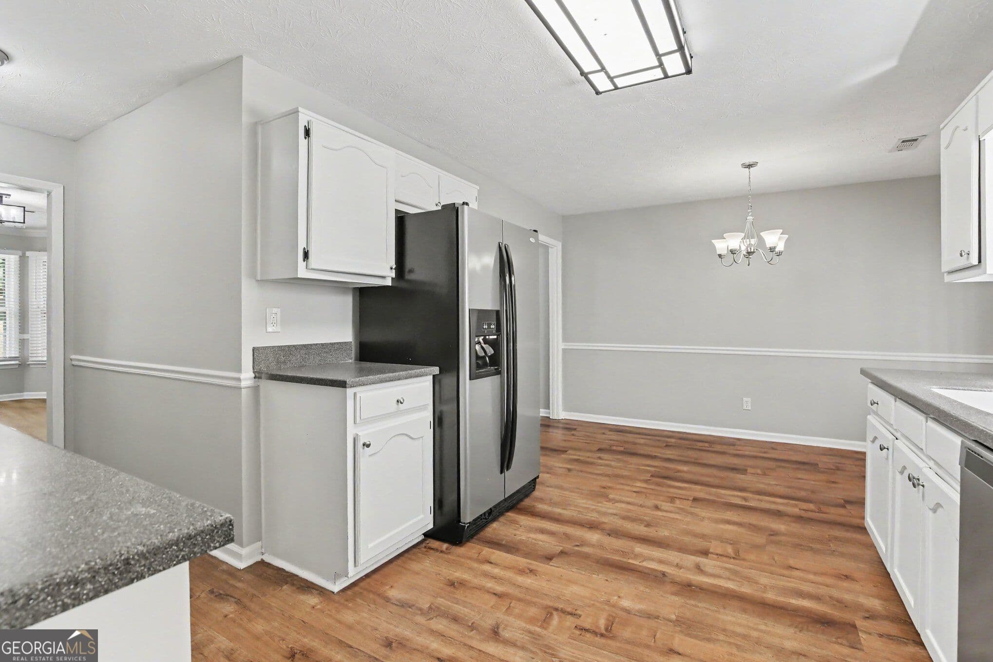 4 bedroom, 2.5 bathroom, 2,125 sq ft single family residence for sale at 108 Cabin Gate, Peachtree City, GA 30269 — photo 8