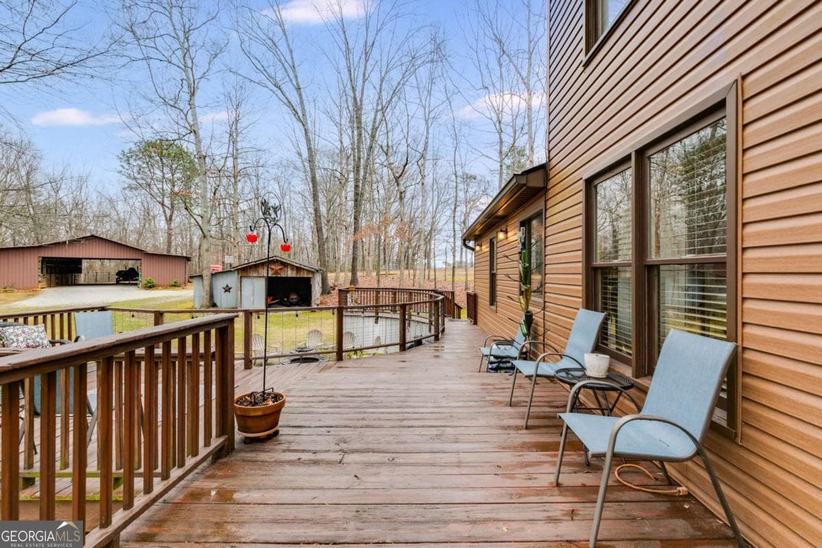 4 bedroom, 3.5 bathroom, 3,045 sq ft single family residence under contract at 630 Stoney Point Road, Bowdon, GA 30108 — photo 6