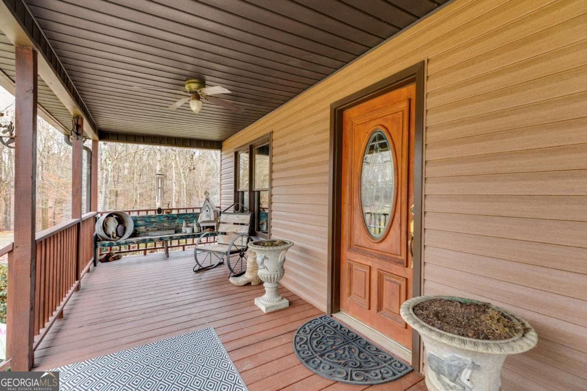 4 bedroom, 3.5 bathroom, 3,045 sq ft single family residence under contract at 630 Stoney Point Road, Bowdon, GA 30108 — photo 9