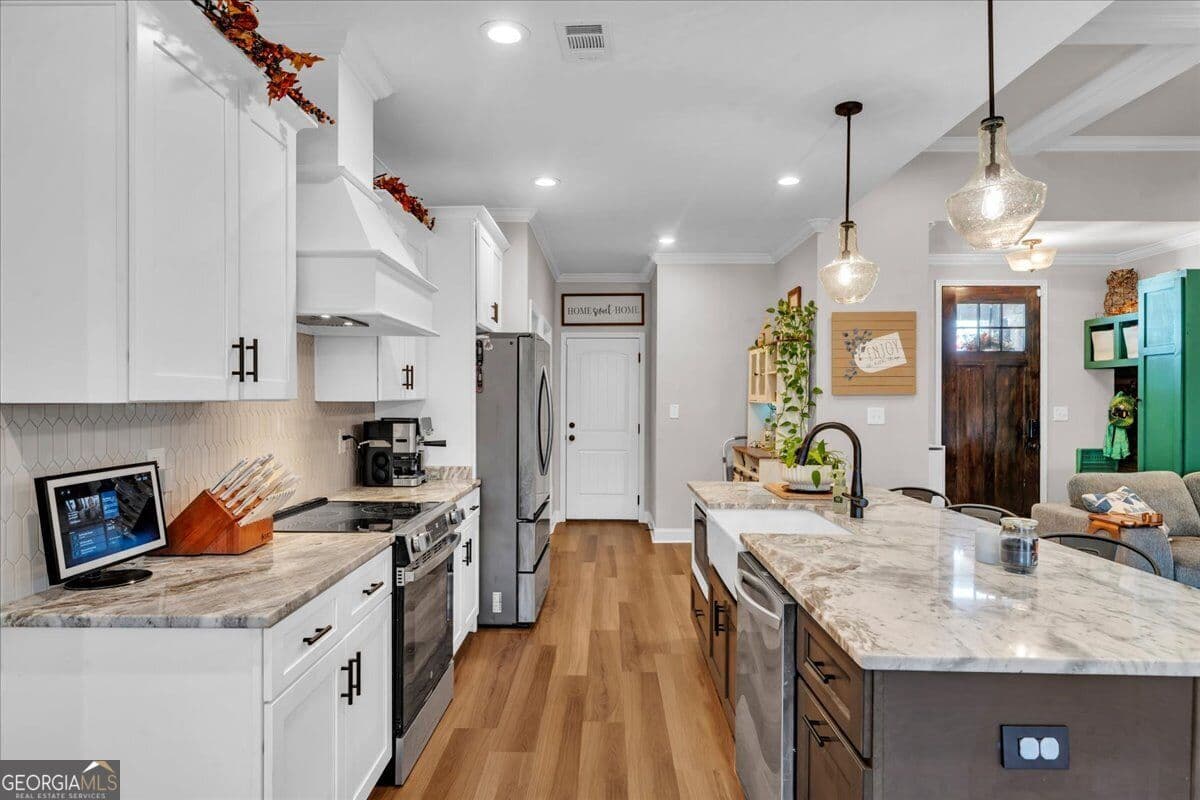 4 bedroom, 2 bathroom, 1,940 sq ft single family residence for sale at 105 Rolling Meadow Way, Kathleen, GA 31047 — photo 9