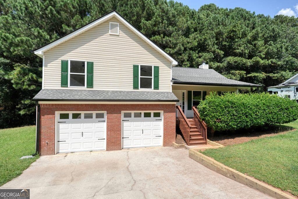 3 bedroom, 2 bathroom, 1,450 sq ft single family residence for rent at 4848 Odessa W Inlt, Acworth, GA 30101 for $2,250 a month — photo 1 of 1