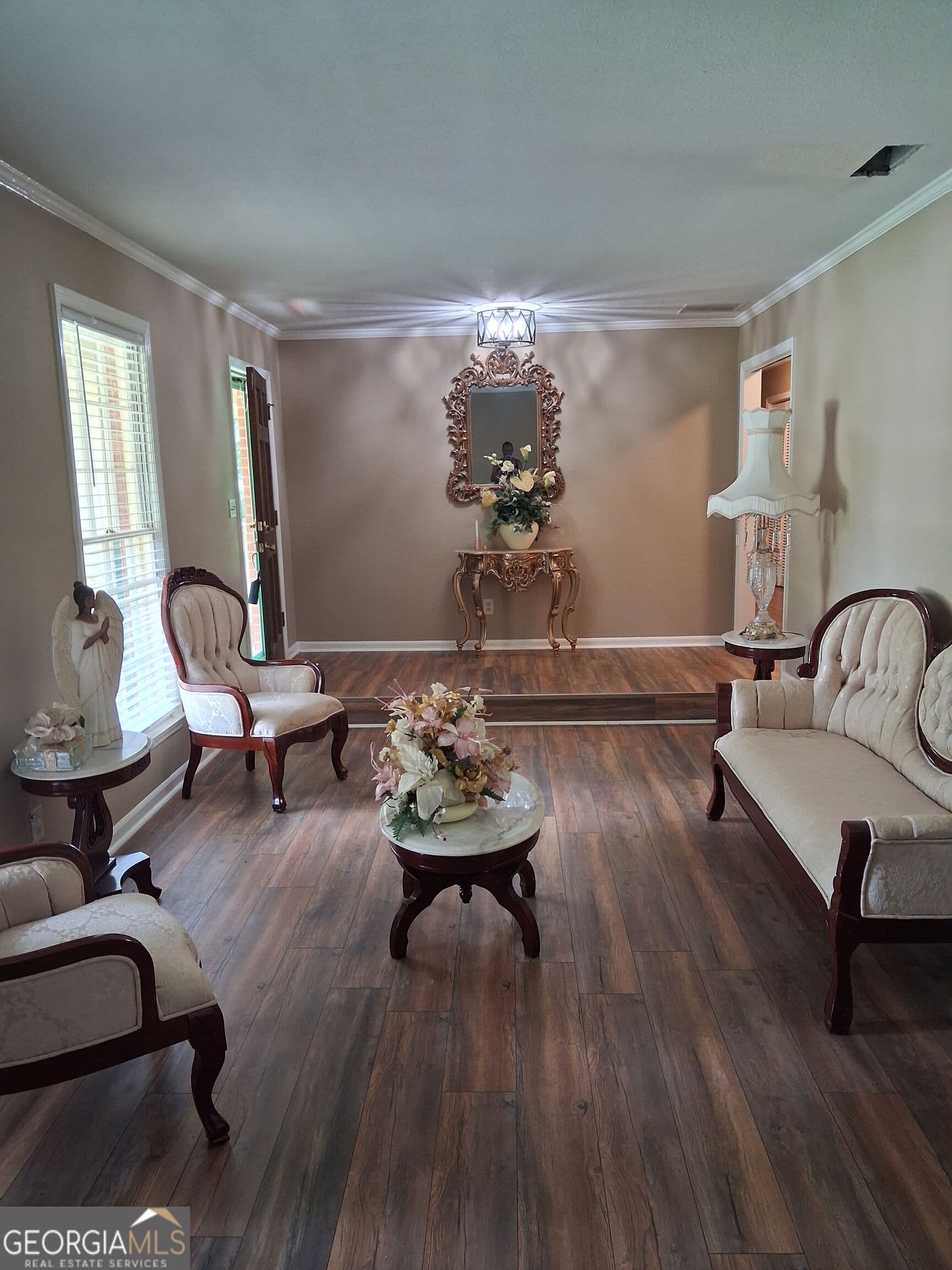 4 bedroom, 3.5 bathroom, 4,456 sq ft single family residence for sale at 2589 King Circle, Conyers, GA 30013 — photo 7
