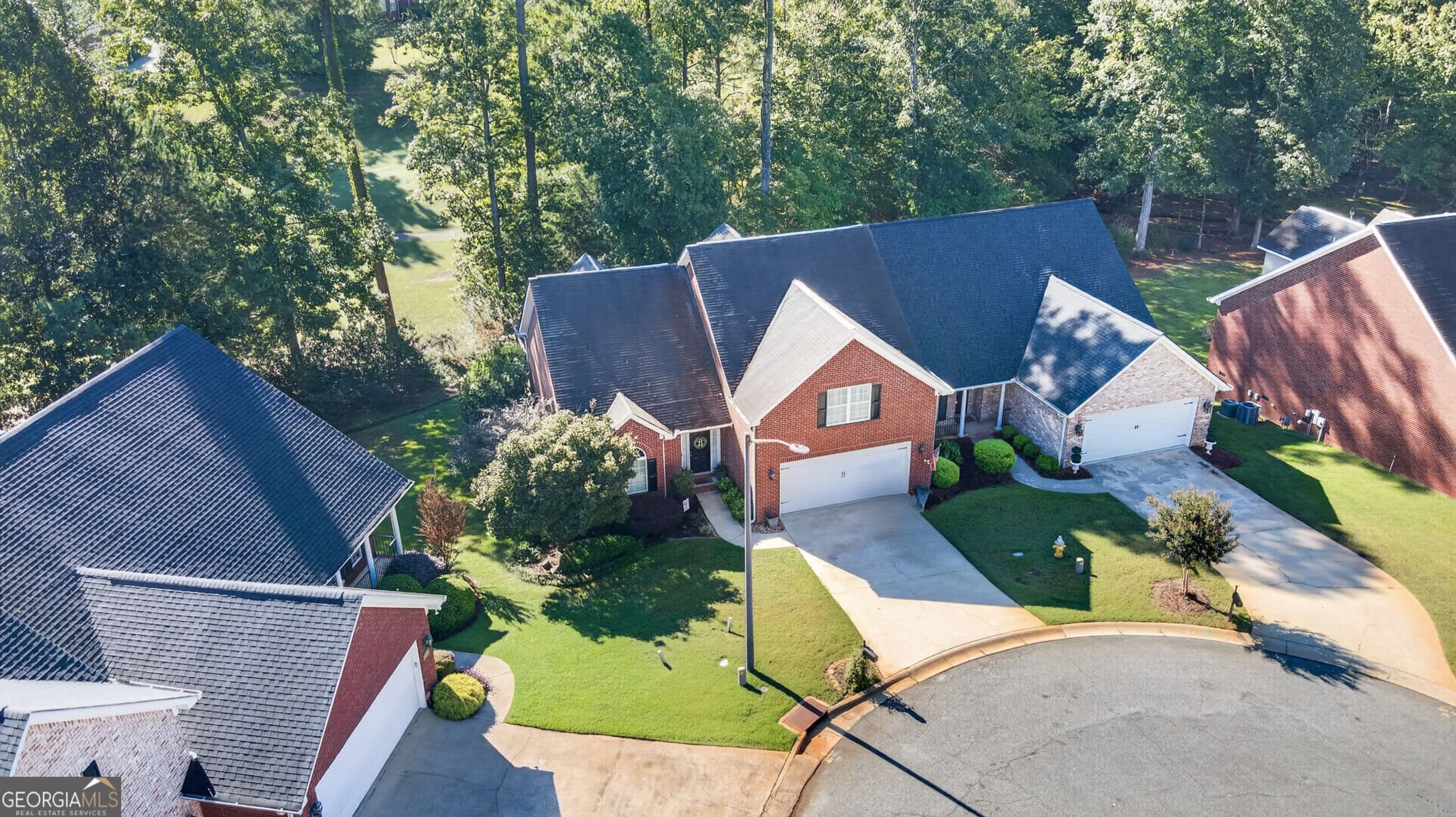 3 bedroom, 2.5 bathroom, 2,546 sq ft single family residence for sale at 145 High Ridge Drive, Macon, GA 31220 — photo 1 of 56