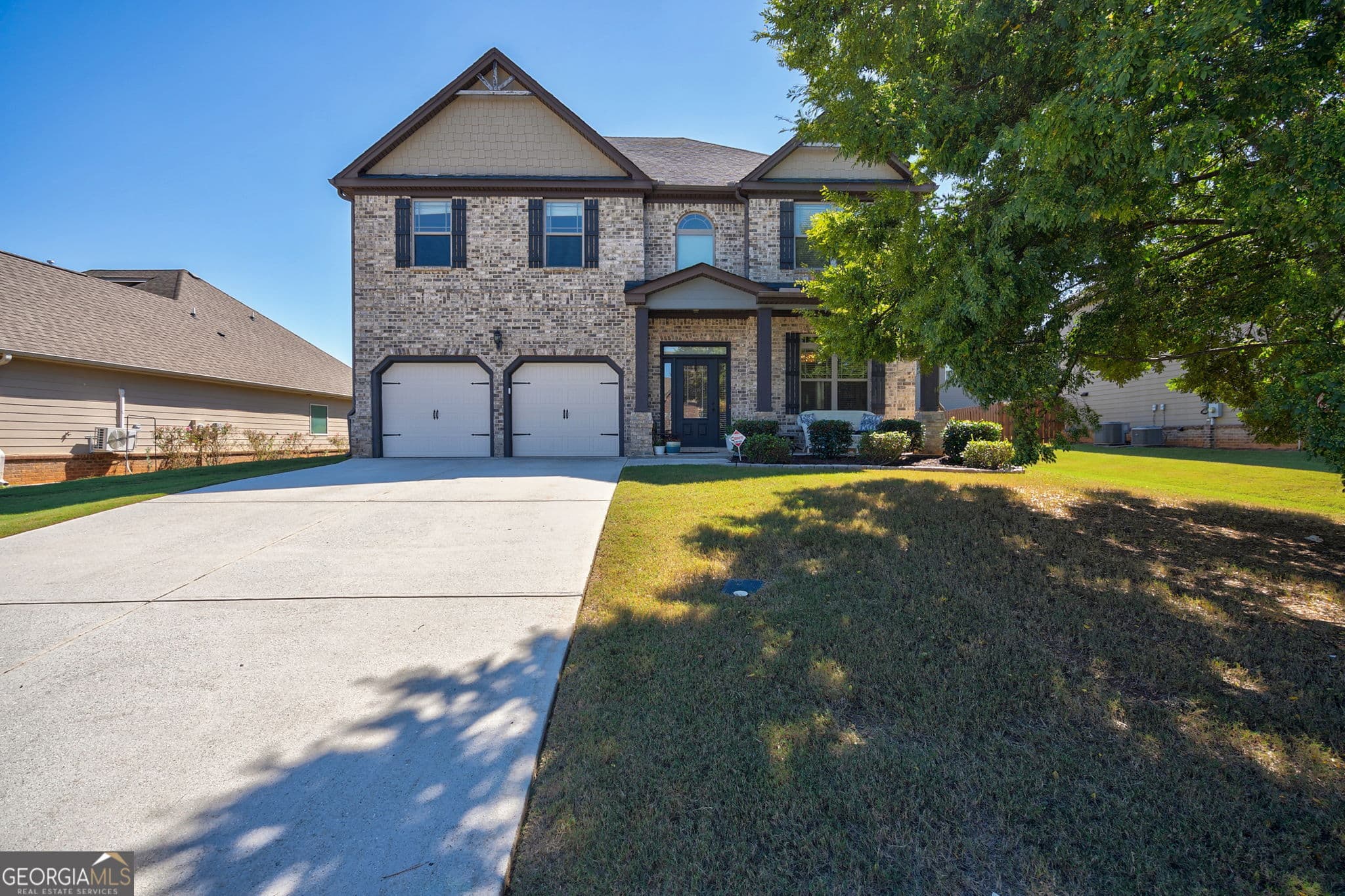 4 bedroom, 2.5 bathroom, 2,560 sq ft single family residence for sale at 1301 Ginger Lane, Watkinsville, GA 30677 — photo 2